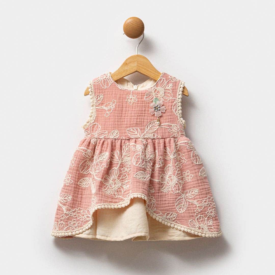 βρεφικό φόρεμα ροζ με κέντημα λουλουδιών και δαντέλα