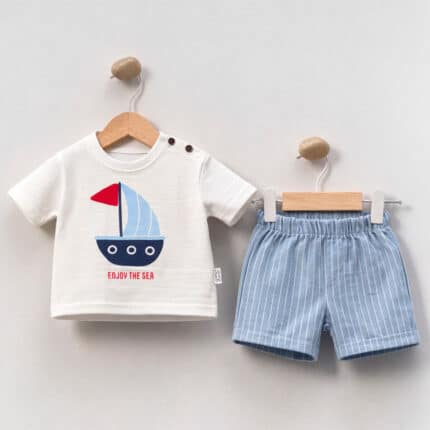 Βρεφικό λινό σετ με σορτσάκι καραβάκι και μπλουζάκι